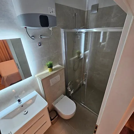 Grgic Apartment Trogir
