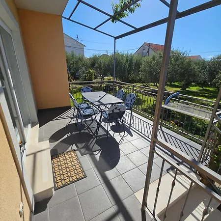 Grgic Apartment Trogir