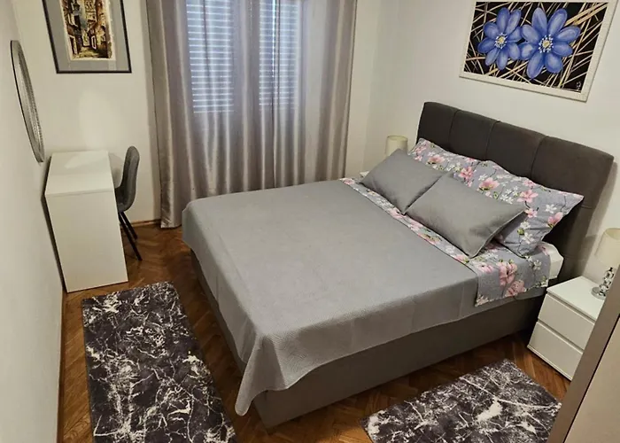 Grgic Appartamento Traù