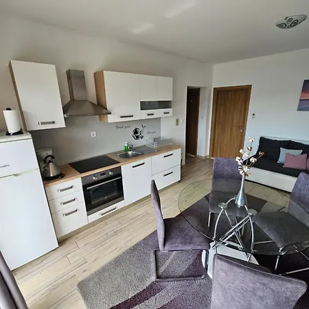 Grgic * 트로기르